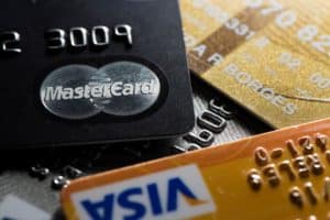 Como não cair em golpes financeiros de cartão de crédito online 29-fevereiro-2020