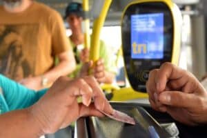 Prefeitura De Porto Alegre Define Reajuste Da Passagem De Ônibus Para R$ 5,05 06 de março 2020