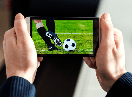 Assistir futebol pelo celular